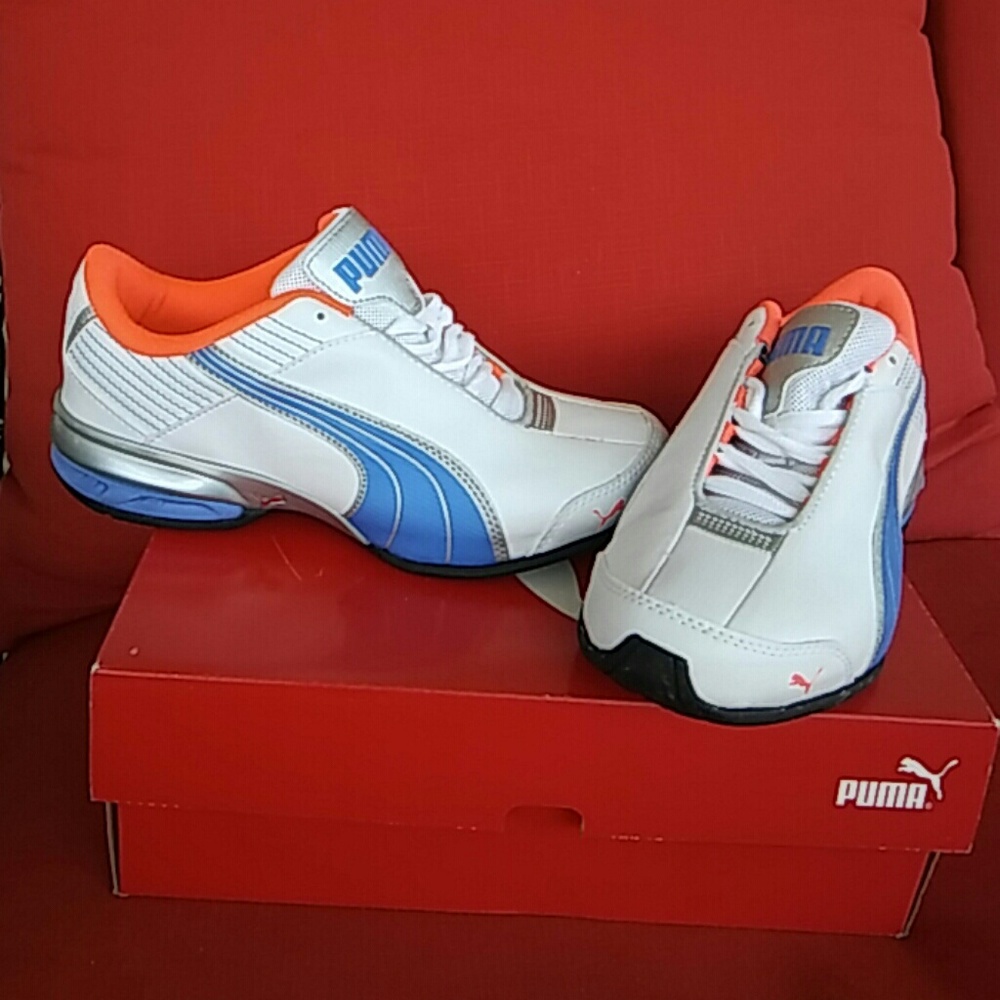 Puma Sneakers